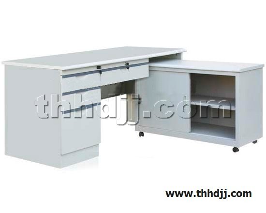 点击查看商品:钢制办公桌