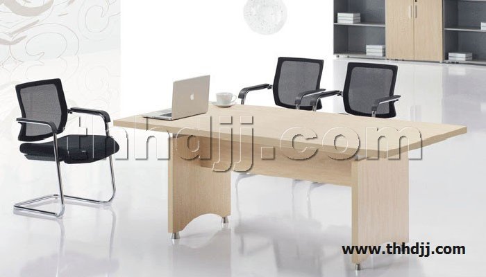 点击查看商品:会议桌