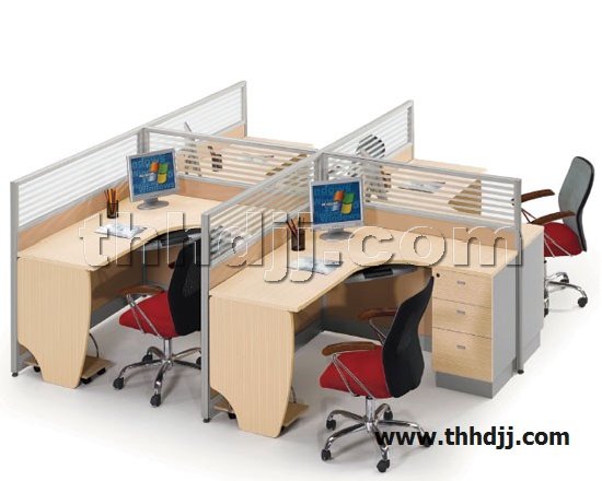 点击查看商品:屏风桌