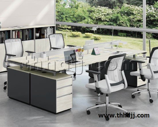 点击查看商品:屏风桌