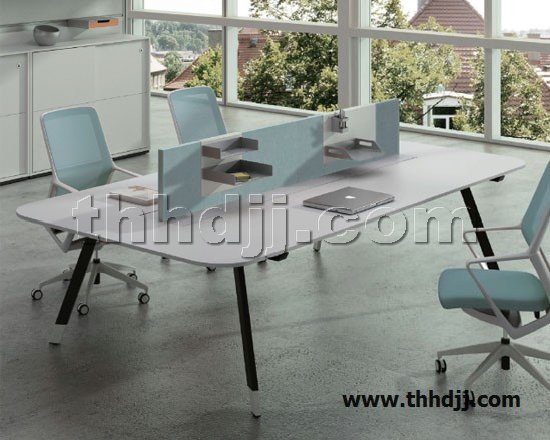 点击查看商品:屏风桌