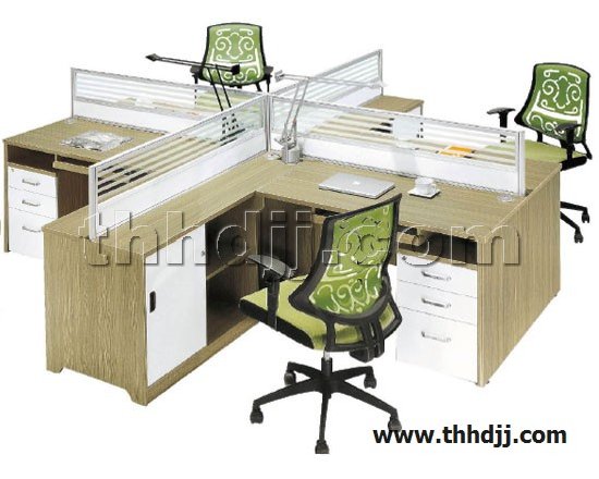 点击查看商品:屏风桌