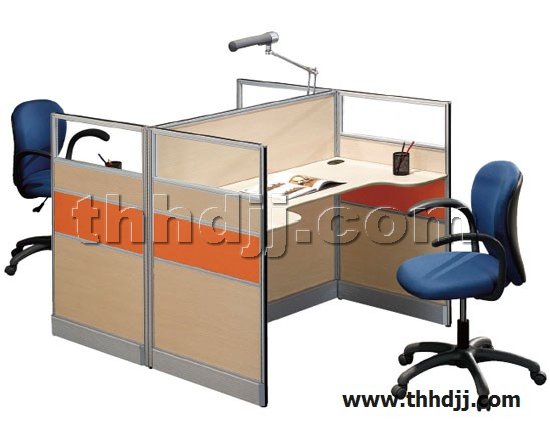 点击查看商品:屏风桌