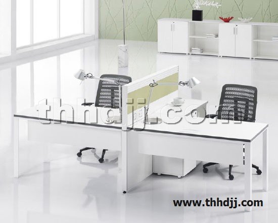 点击查看商品:屏风桌