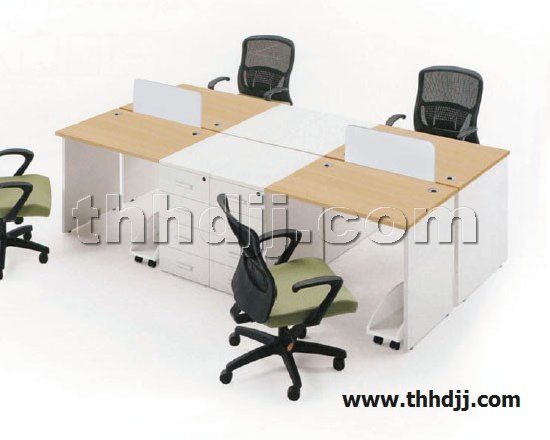 点击查看商品:屏风桌