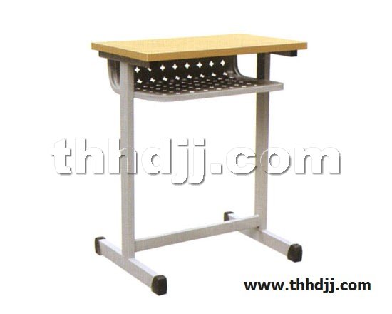 点击查看商品:课桌椅