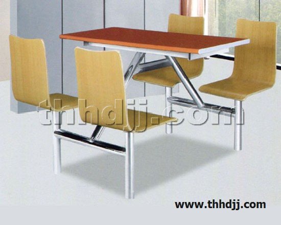 点击查看商品:餐桌椅