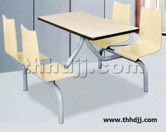 点击查看商品:餐桌椅