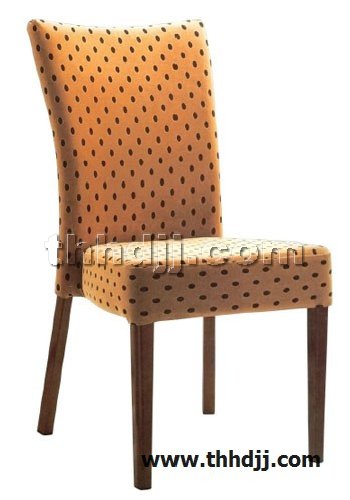 点击查看商品:餐桌椅