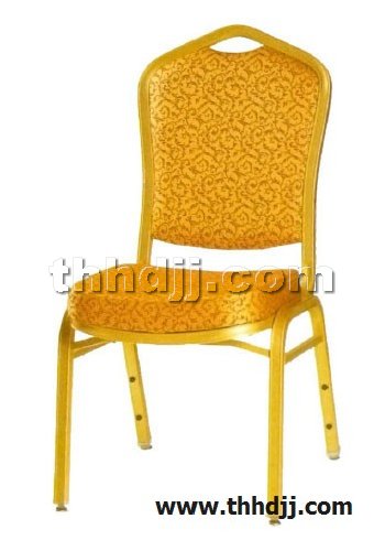 点击查看商品:餐桌椅